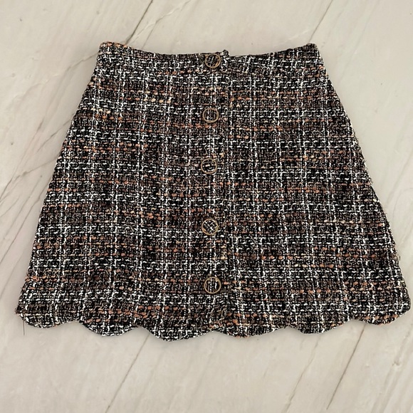 Fall tweed skirt - Picture 1 of 4